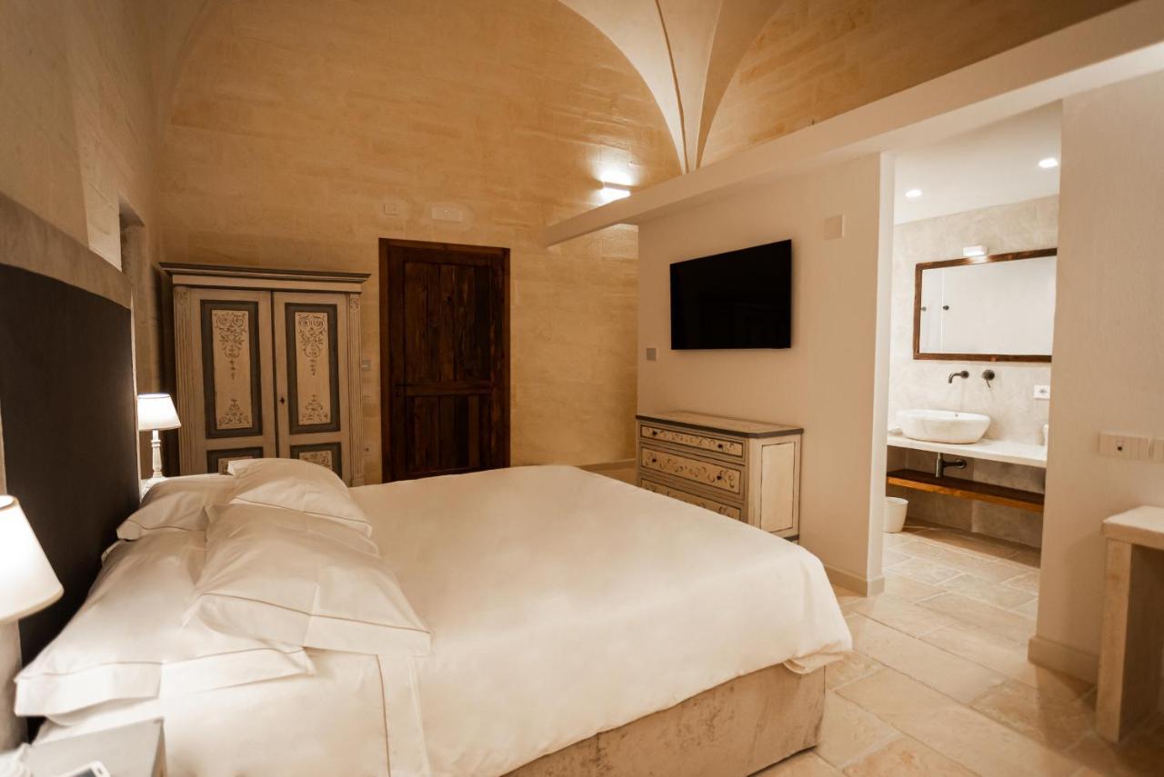 Masseria Torleanzi Wine Relais San Pietro Vernotico Exterior photo