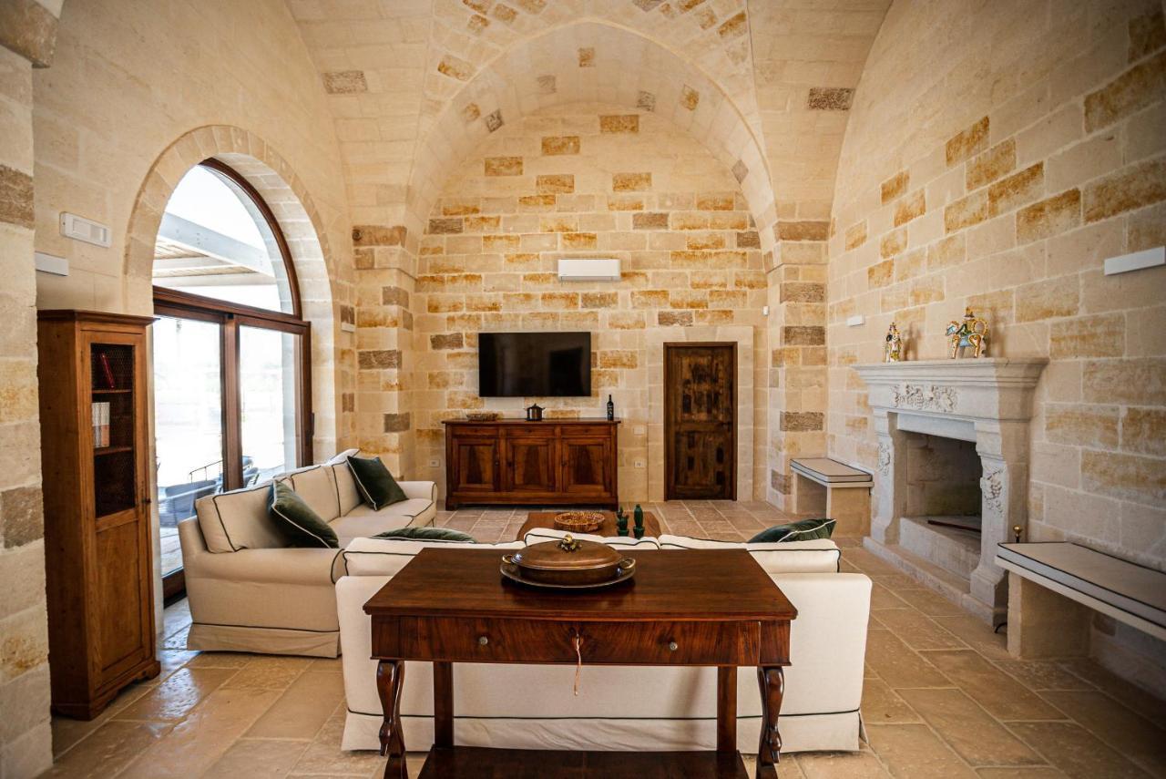 Masseria Torleanzi Wine Relais San Pietro Vernotico Exterior photo